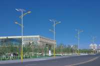 太阳能路灯出现灯光闪烁问题怎么办？